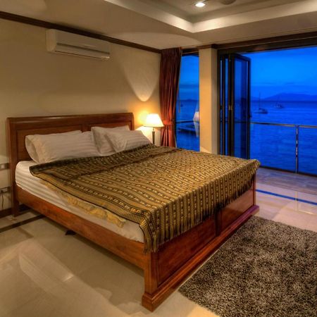 Emerald Beach-Front Apartments Fishermans Village サムイ島 エクステリア 写真